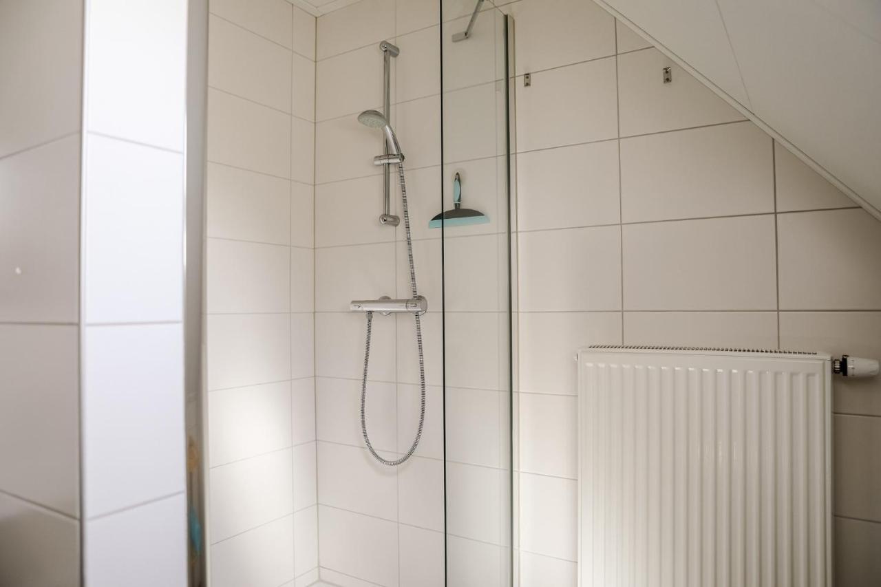 Appartement Op De 1E Verdieping. ウェーメルディンゲ エクステリア 写真