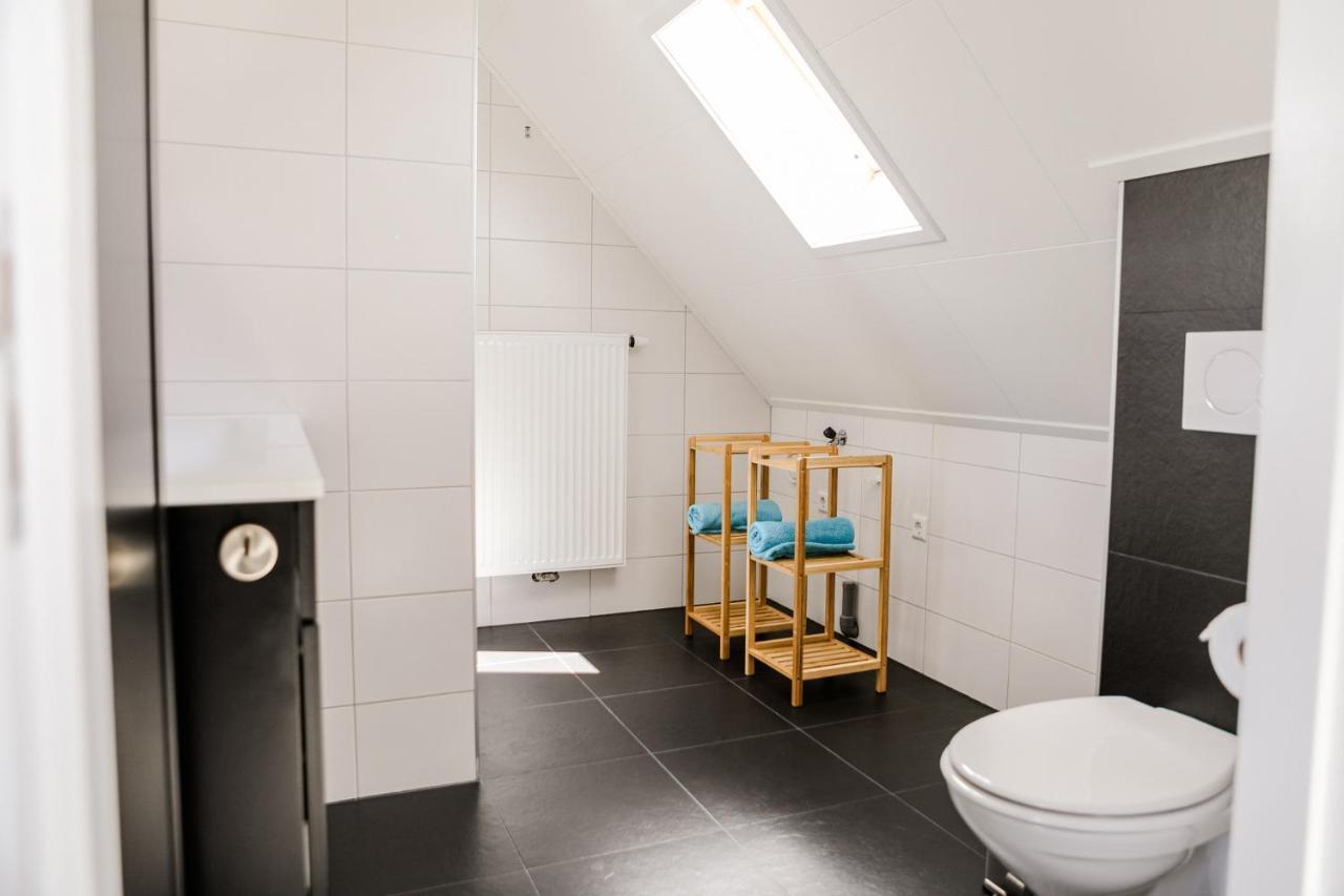 Appartement Op De 1E Verdieping. ウェーメルディンゲ エクステリア 写真