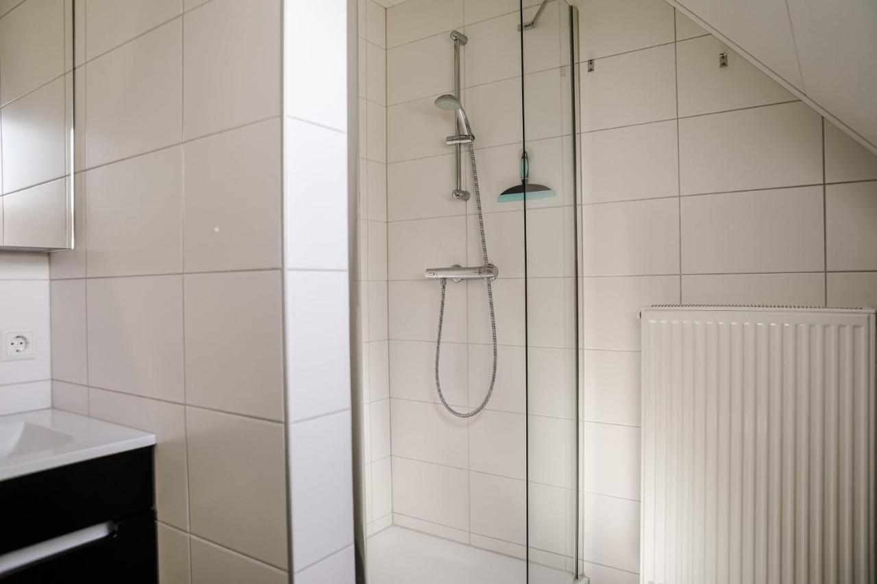 Appartement Op De 1E Verdieping. ウェーメルディンゲ エクステリア 写真